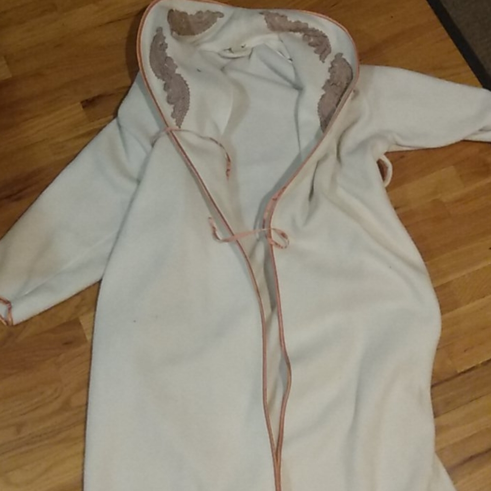 Victoria's secret bath robe M/L